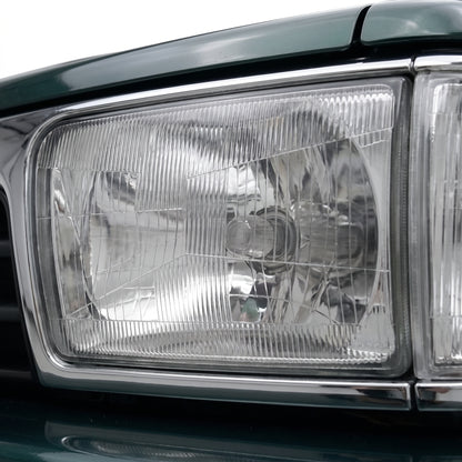 Toyota Surf / 4 Runner N130 (1991 - 1997) Halogen Headlights LH + RH