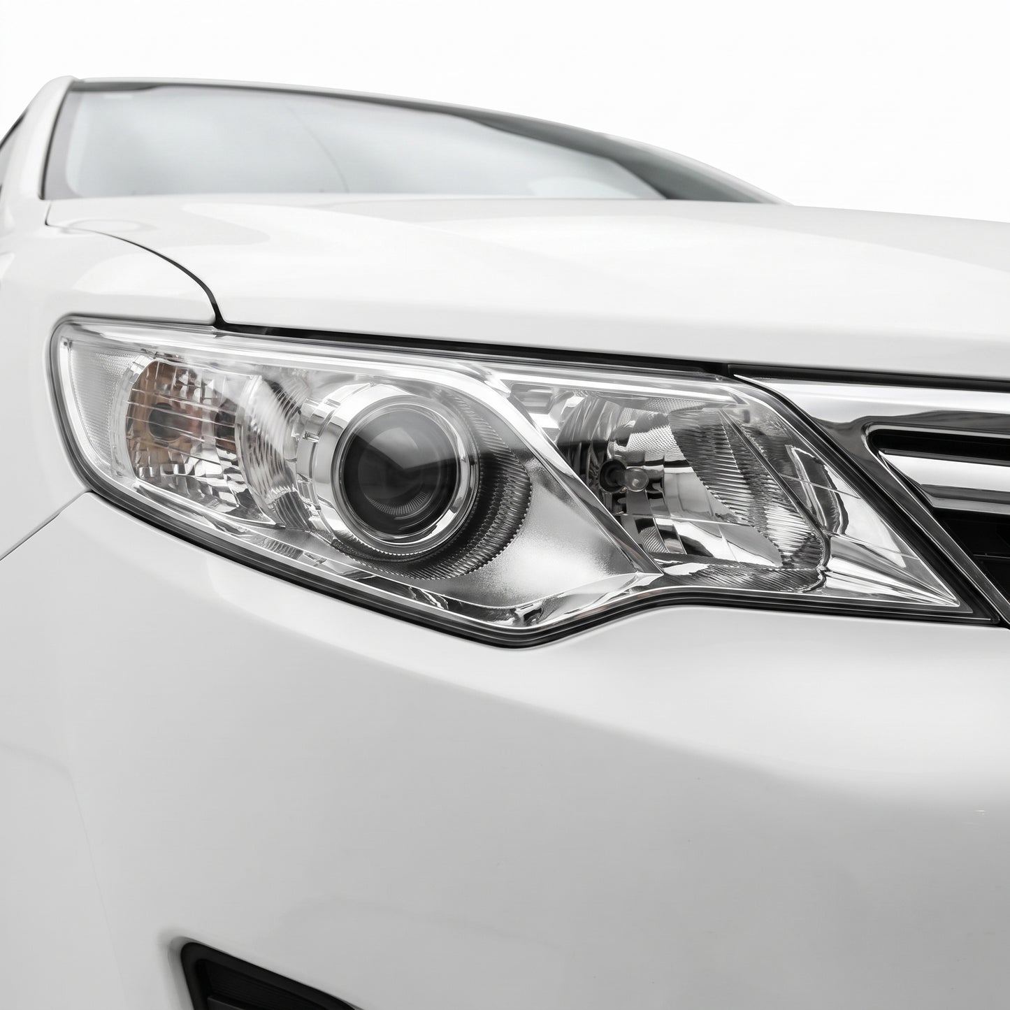Toyota Camry ASV50 / AVV50 (2011 - 2015) OEM Style Headlights LH + RH
