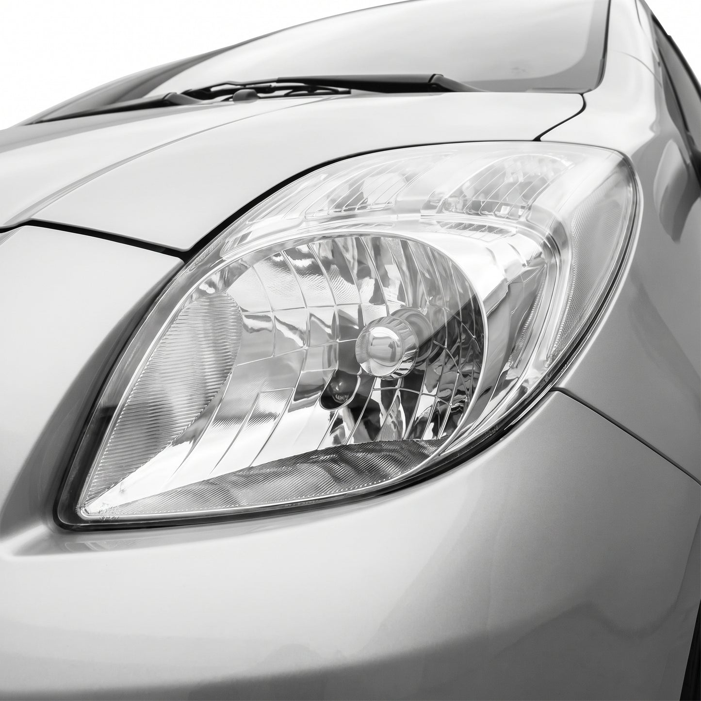 Toyota Yaris XP90 / NCP90 Hatch (2008 - 2011) OEM Style Headlights LH + RH