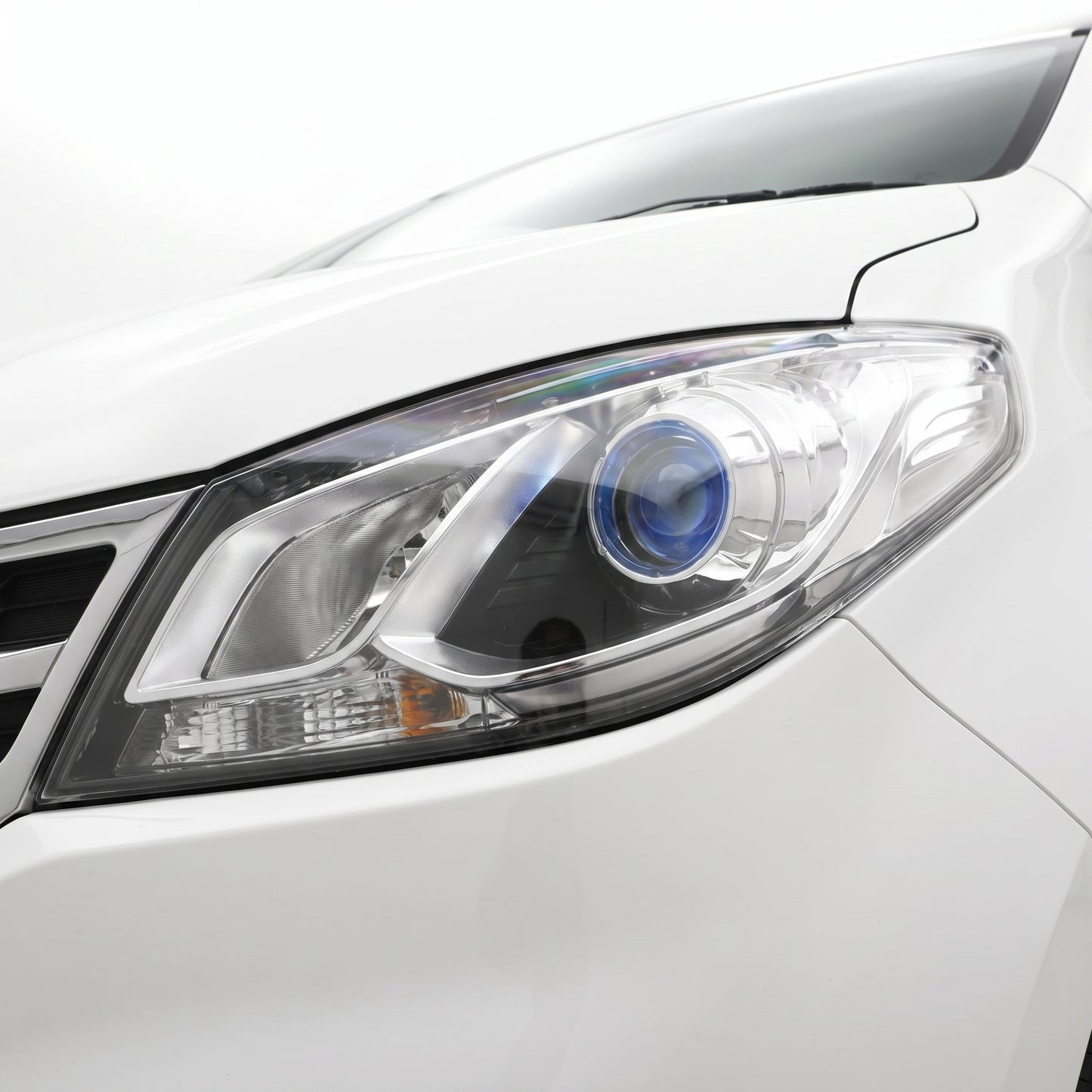 LDV G10 SV7A / SV7C (2015 - 2021) Xenon OEM Style Headlights LH + RH