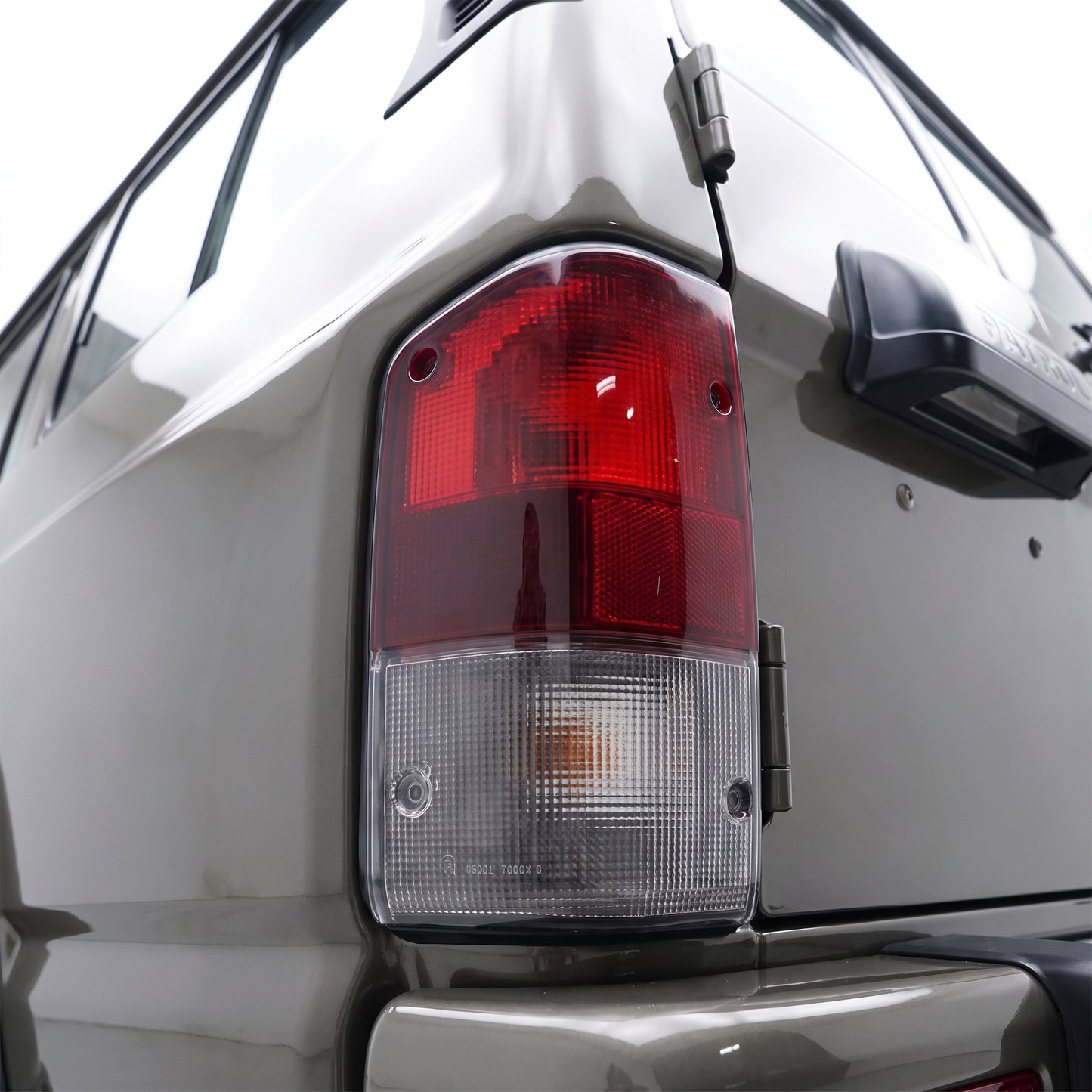 Nissan Patrol GQ / Y60 Wagon (1994 - 1997) OEM Style Tail Lights LH + RH