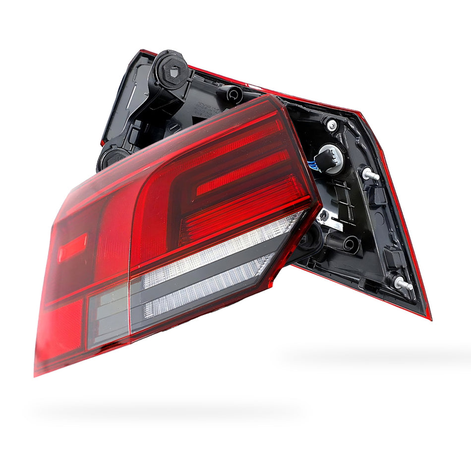 Volkswagen Golf MK8 (2021 - 2024) OEM Style  LED Tail Lights LH + RH
