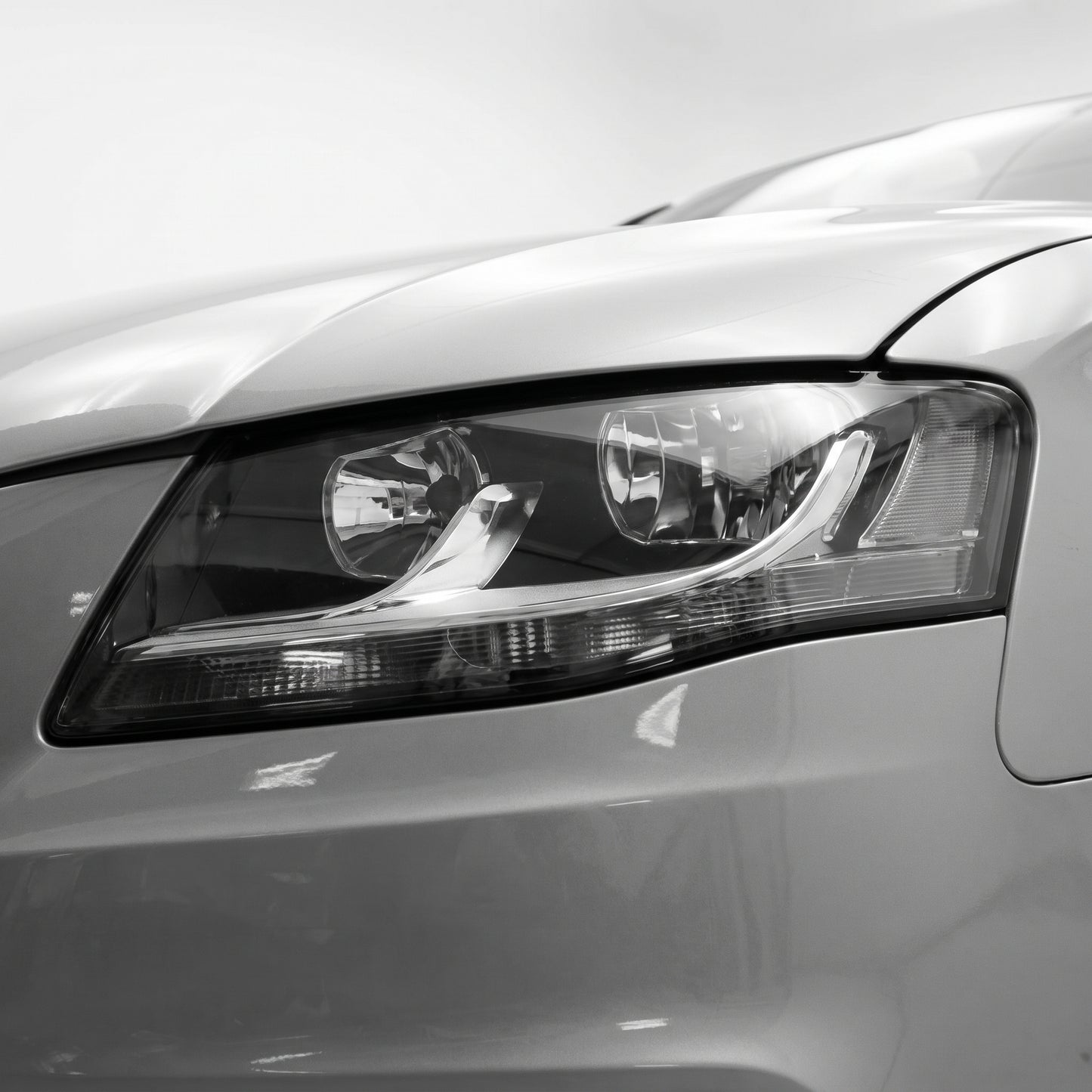 Audi A4 B8 (2008 - 2012) Non-Xenon Headlights LH + RH