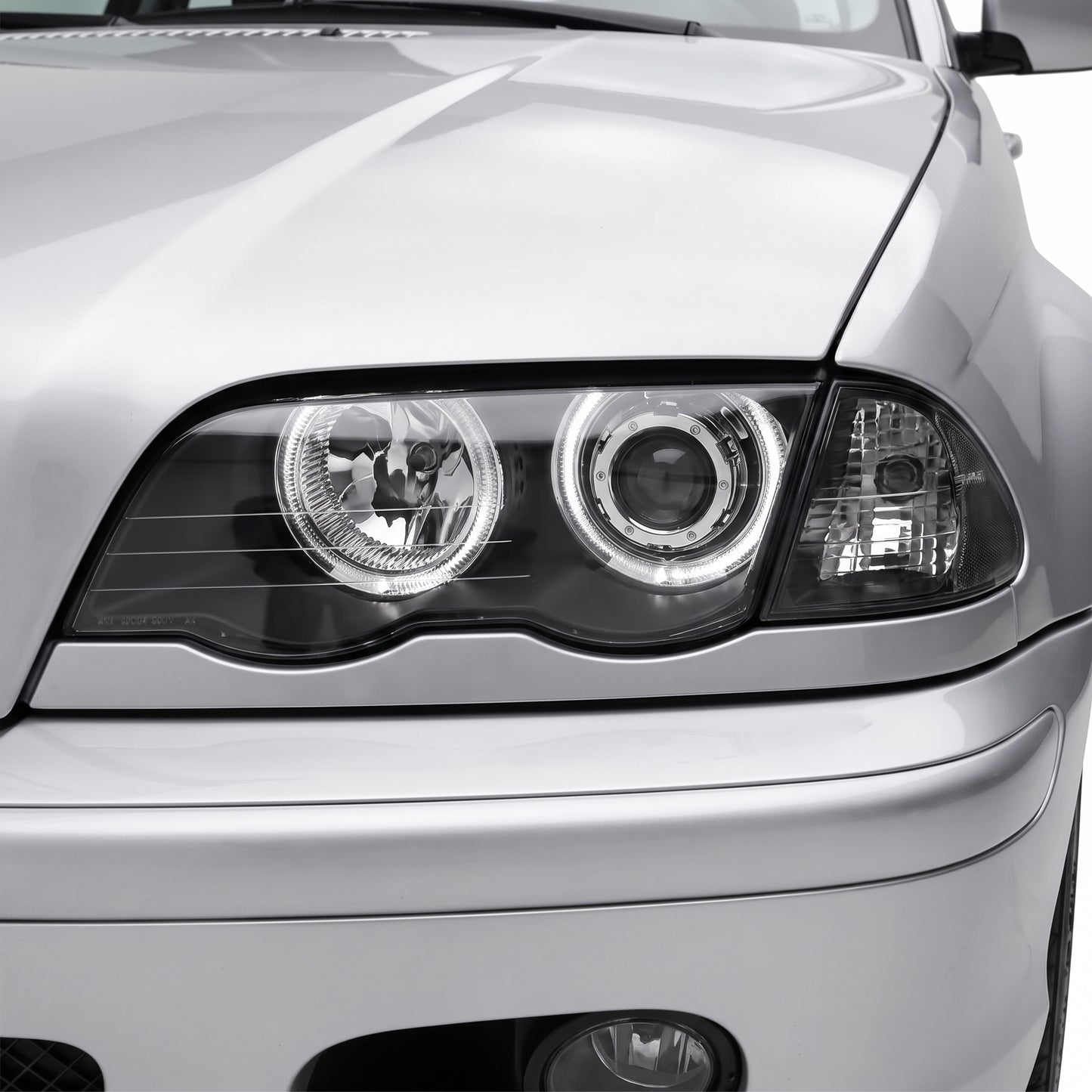 BMW 3 Series E46 Sedan / Wagon (1998 - 2001) LED Angel-Eyes Projector Headlights LH + RH