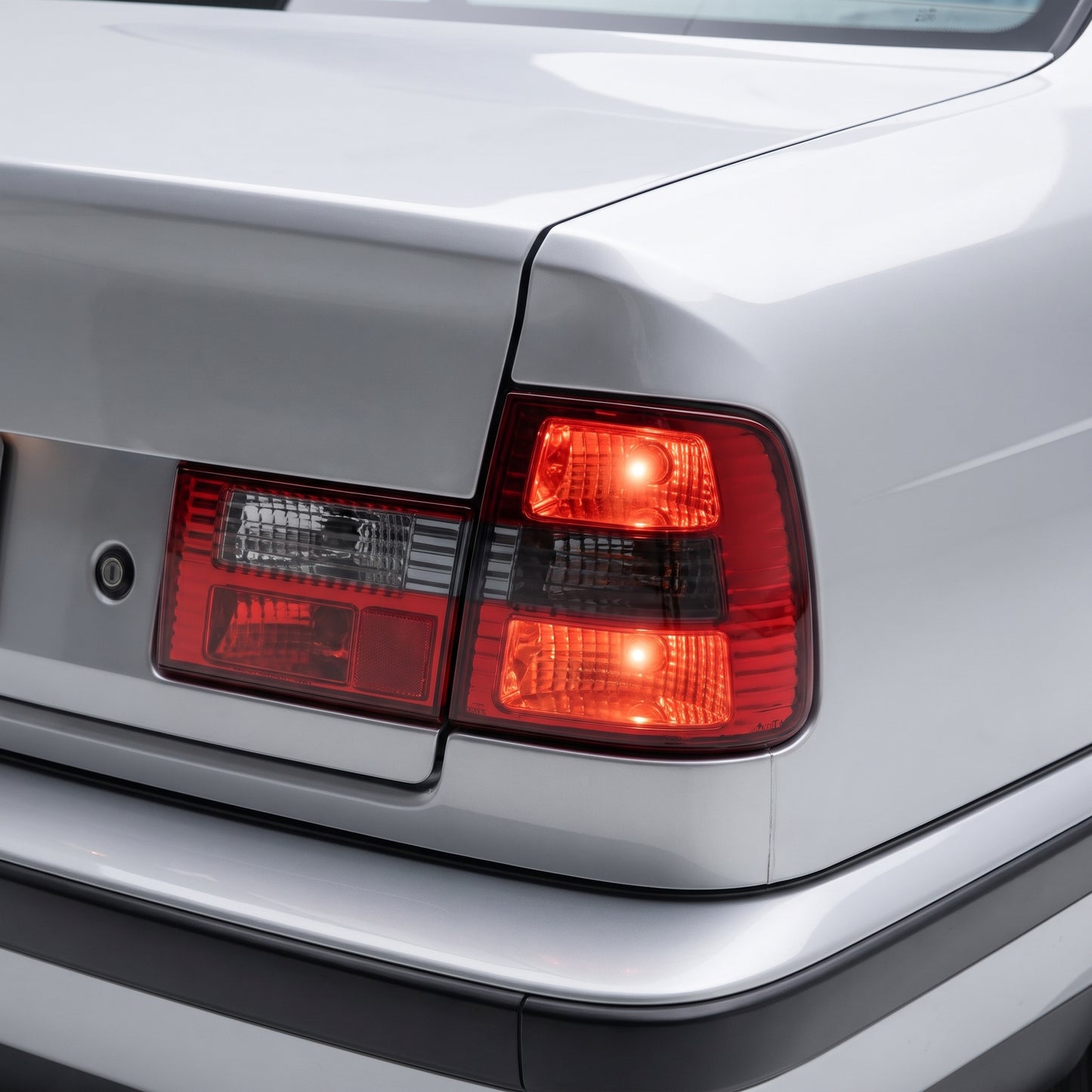 BMW 5 Series E34 (1987 - 1996) Smoked Red Halogen Tail Lights with Trunk Garnish Panel LH + RH