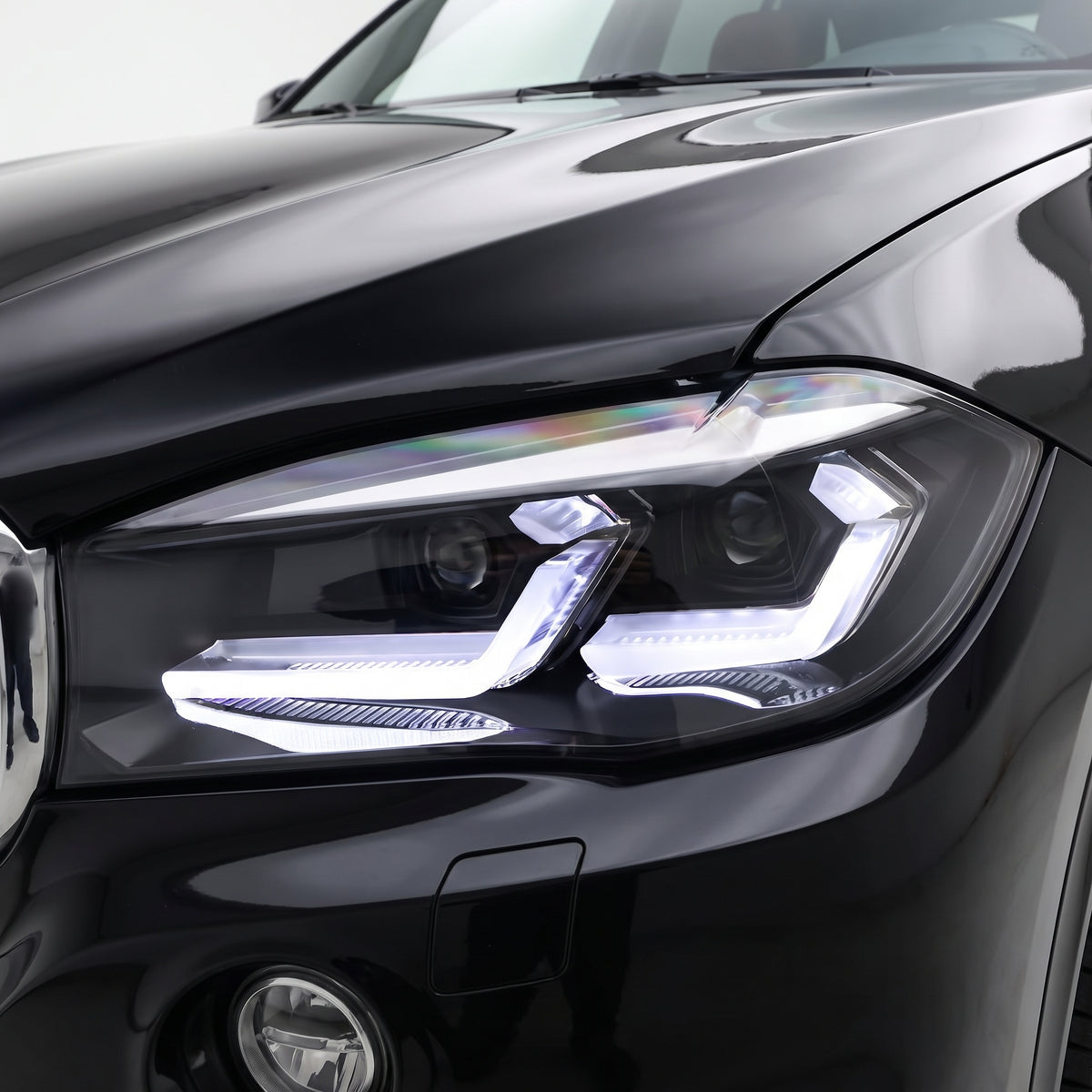 BMW X5 F15 (2014 - 2018) DRL Sequential Headlights LH + RH installed
