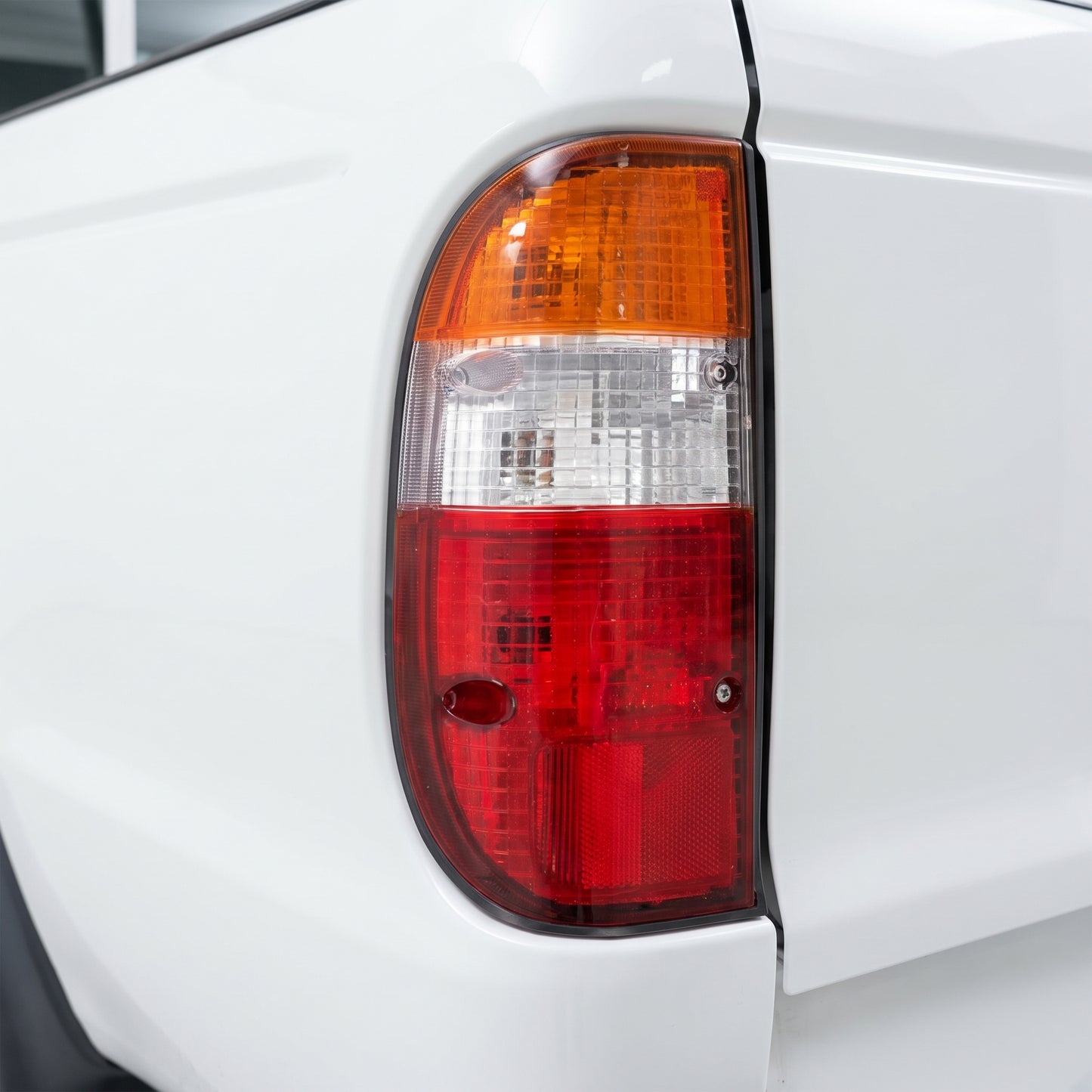 Ford Courier PG / PH (2002 - 2006) OEM Style Tail Lights LH + RH