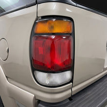 Ford Explorer UN / UP / UQ / US (1995 - 1997) OEM Style Tail Lights LH + RH