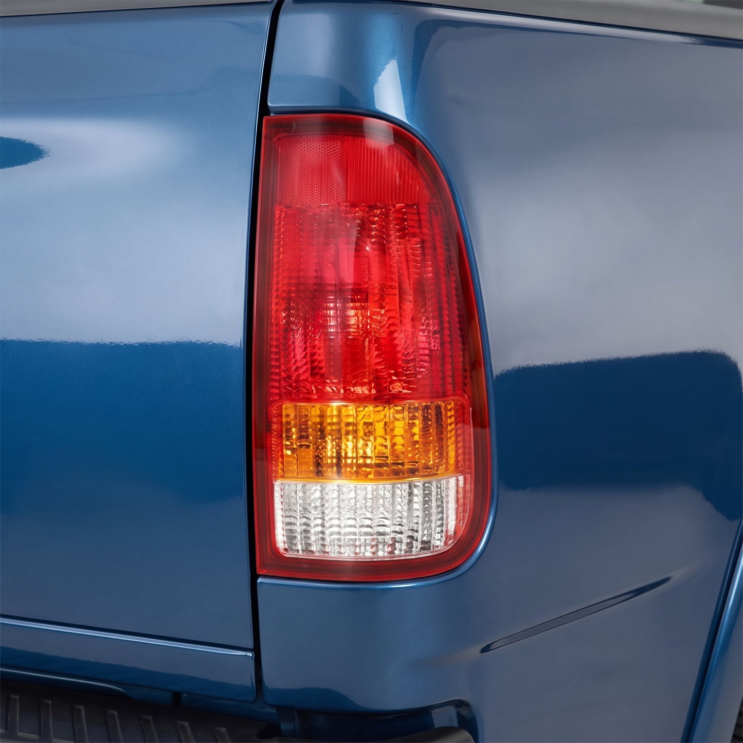 Ford F-150 Super Duty (1999 - 2003) OEM Style Tail Lights LH + RH