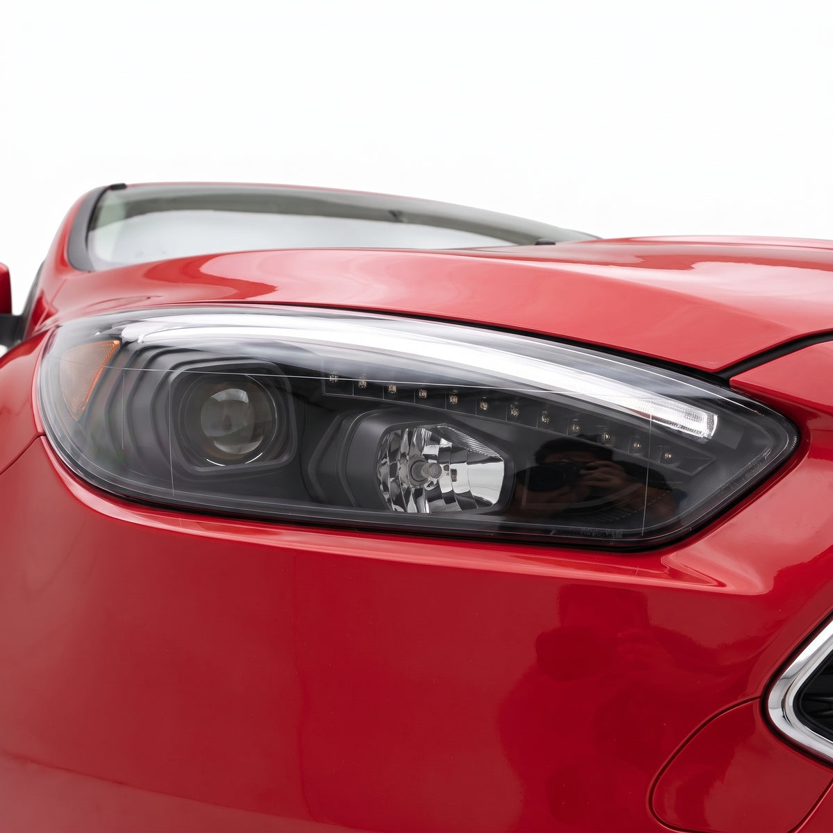 Ford Focus LZ (2015- 2018) 3D LED DRL Projector Headlights LH + RH installed close-up