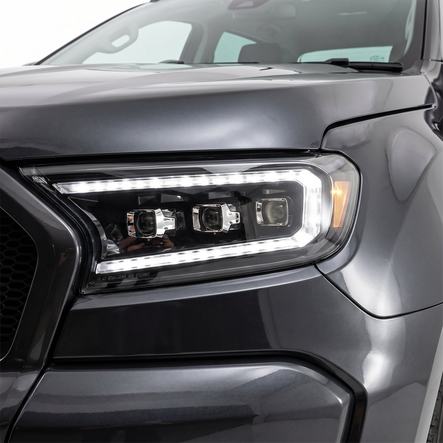 Ford Ranger PX MK2 / MK3 (2015 - 2021) Projector LED Headlights LH + RH