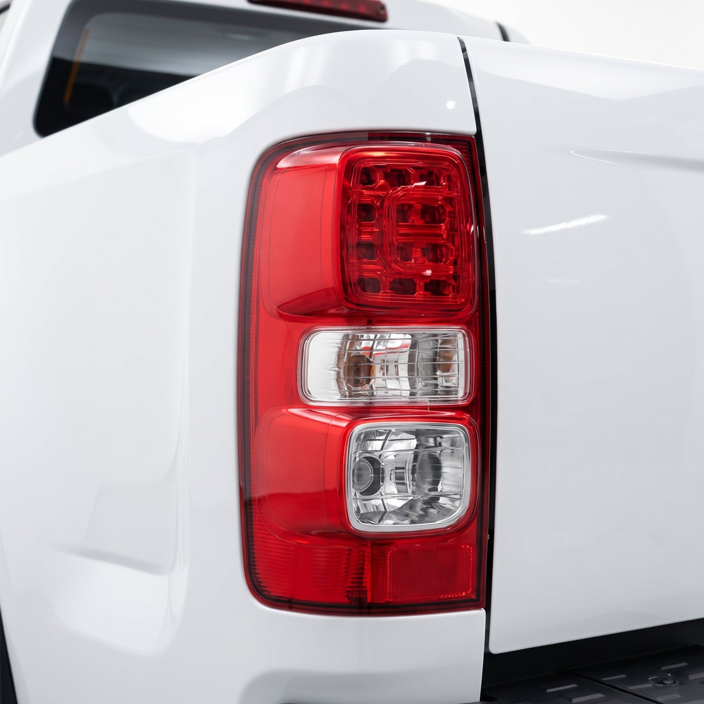 Holden Colorado Ute (2016 - 2020) OEM Style LED Tail Lights LH + RH