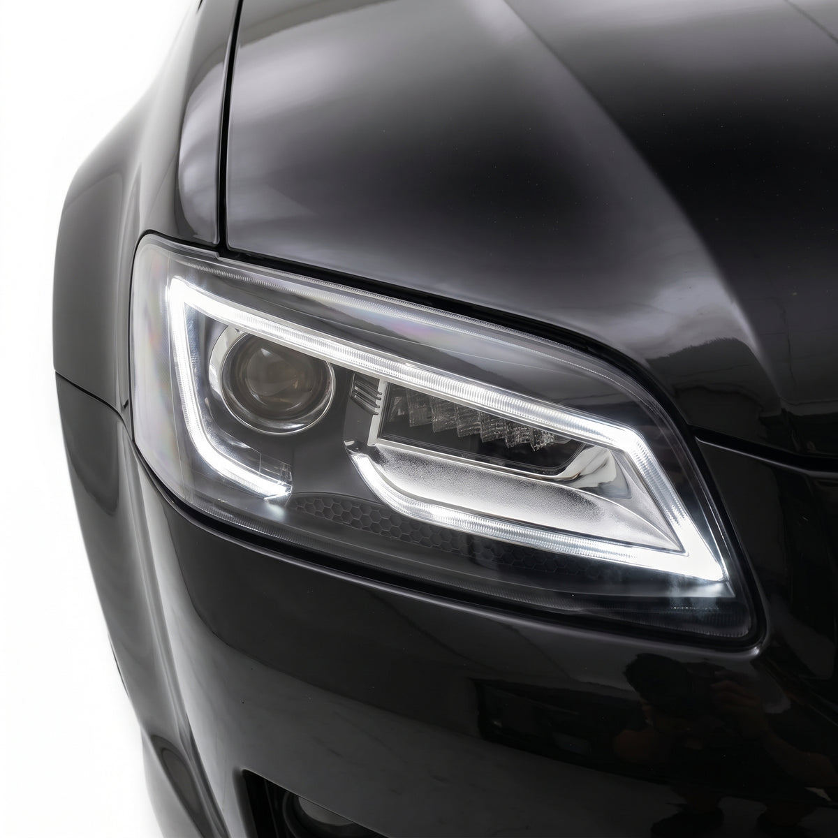 Holden Commodore VE Series 1 & 2 (2006 - 2013) Sequential Indicator Headlights LH + RH installed close-up