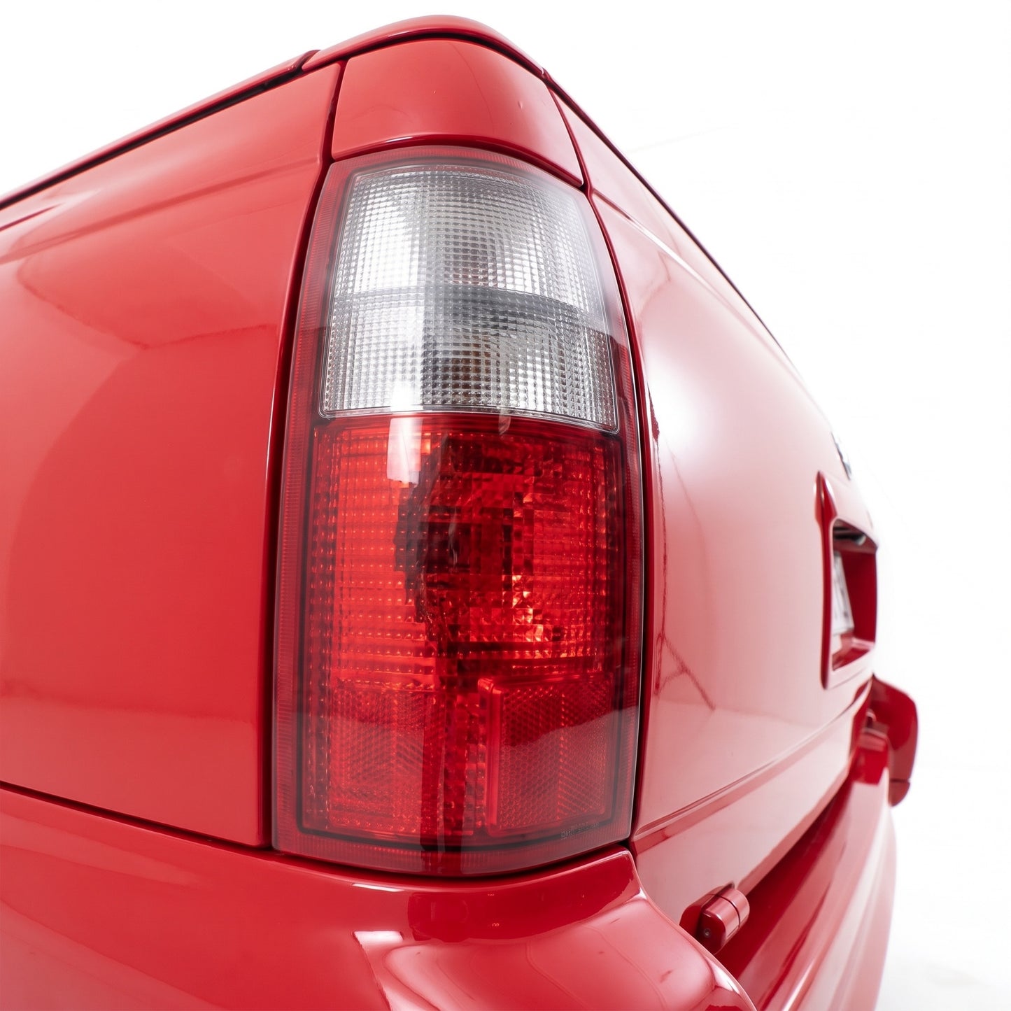 Holden Commodore VT VX VU VY Ute & Wagon (1997 - 2003) OEM Style Tail Lights LH + RH