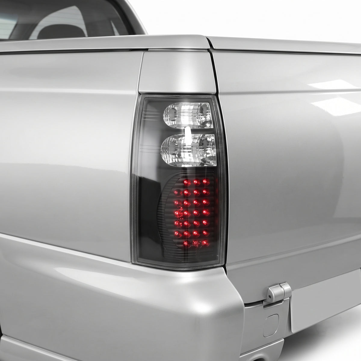 Holden Commodore VY / VZ / VU / VX / VT (1997 - 2007) Clear Tail Lights LH + RH installed