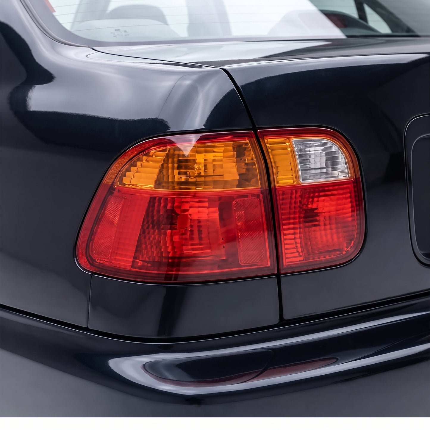 Honda Civic EK Sedan (1998 - 2001) Tail Lights LH + RH