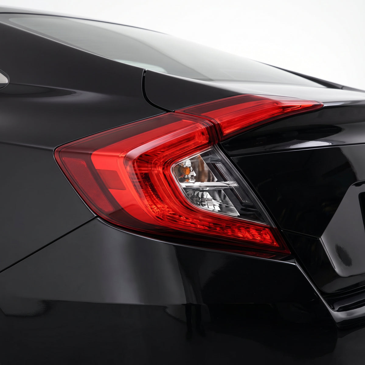 Honda Civic FC Series 1 & 2 Sedan (2016 - 2022) Boot Lid Tail Lights LH + RH installed