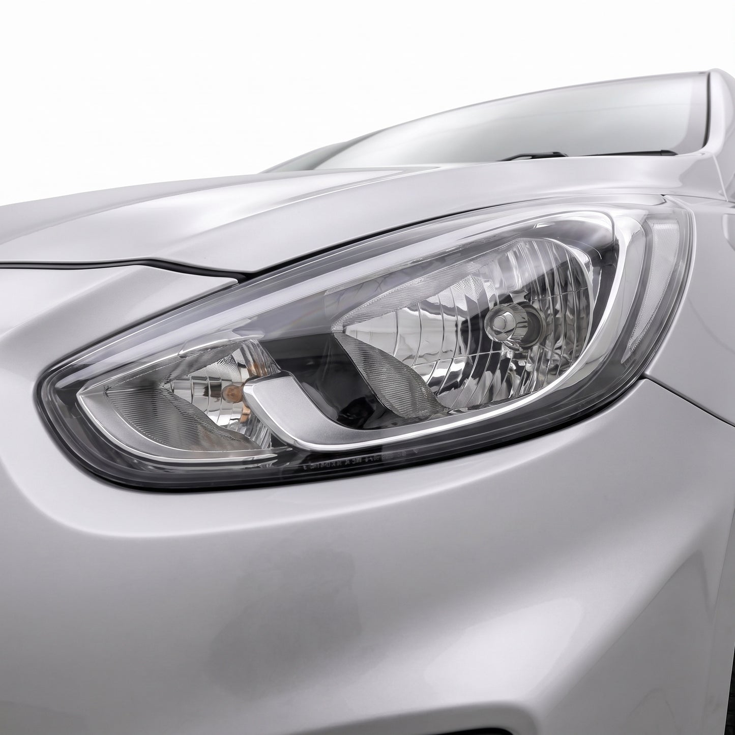 Hyundai Accent RB (2014 - 2017) Non-LED OEM Style Headlights LH + RH