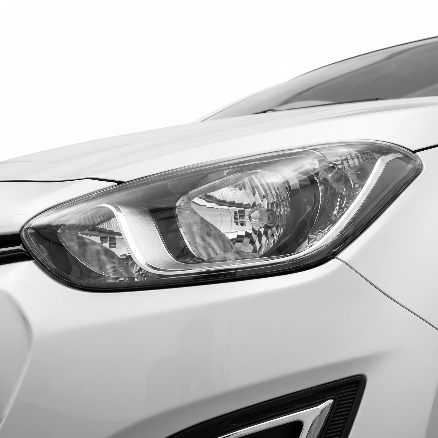 Hyundai i20 PB Series 2 (2012 - 2015) OEM Style Headlights LH + RH
