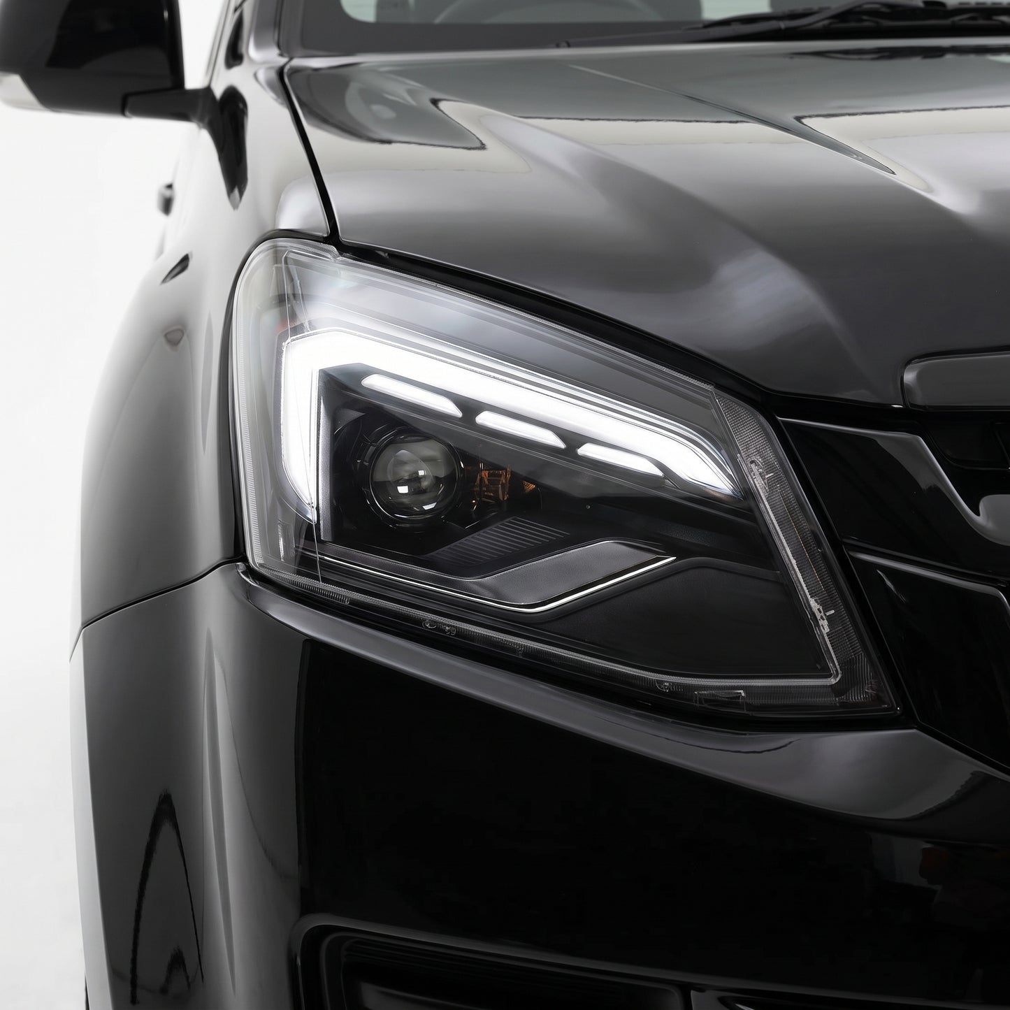 Isuzu D-MAX Ute (2012 - 2016) Black MY24 Update Style FULL LED Headlights LH + RH