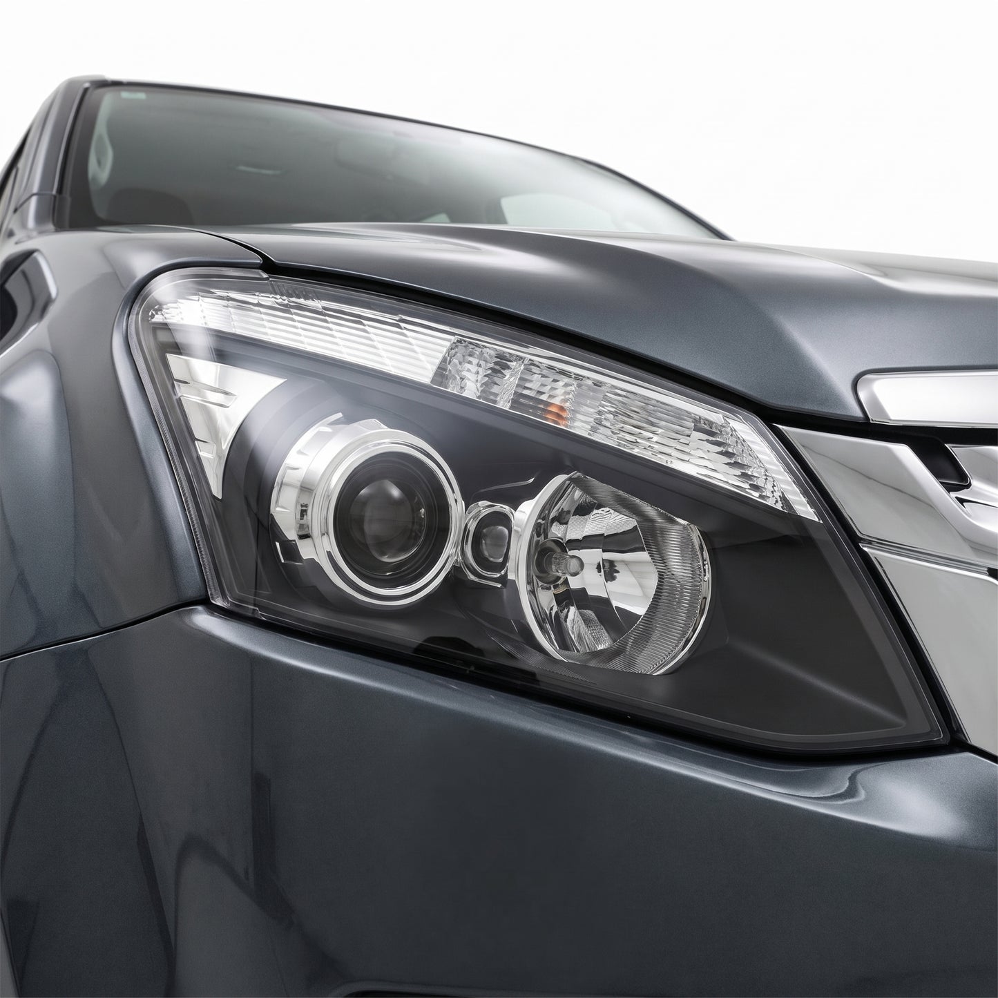 Isuzu D-Max (2012 - 2016) Projector OEM Style Headlights LH + RH