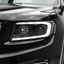 Jeep Grand Cherokee WK2 (2011- 2013) LED DRL Projector Headlights + Sequential Indicators LH + RH