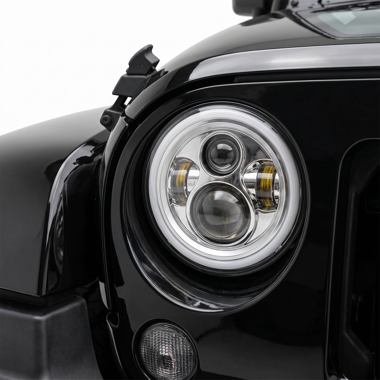 Jeep Wrangler JK 2-Door (2007 - 2018) 7" Round LED Headlights LH + RH