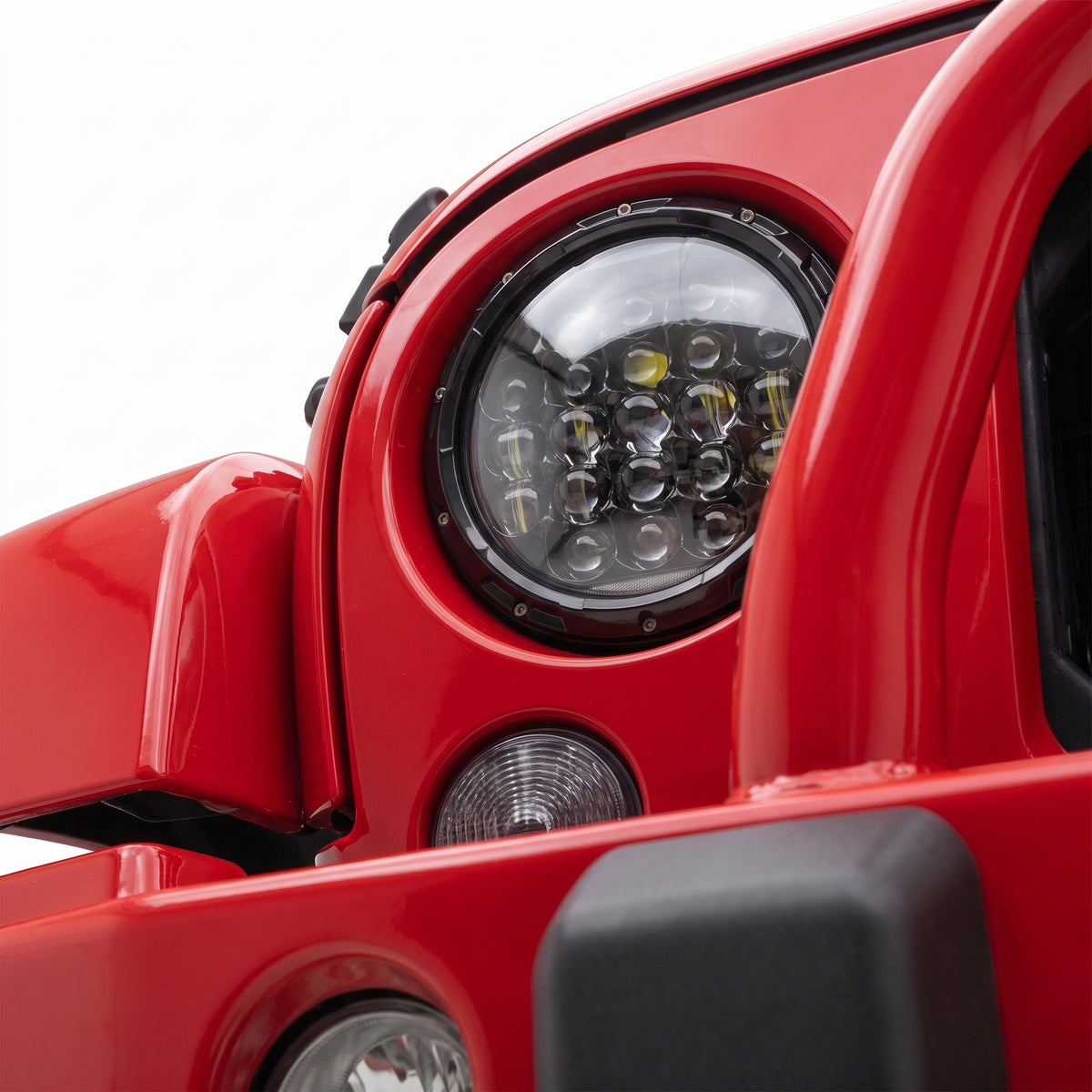 Jeep Wrangler JK 2-Door (2007 - 2018) 7" Round LED Headlights LH + RH installed close-up