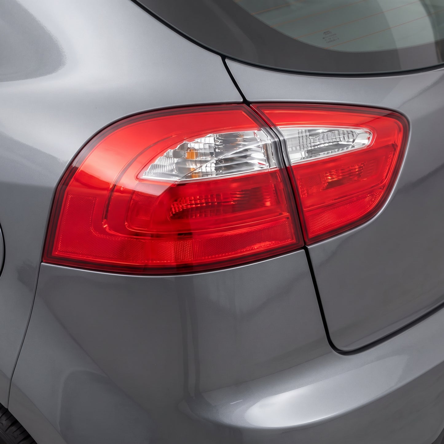 Kia Rio UB (2011 - 2014) OEM Style Tail Lights LH + RH