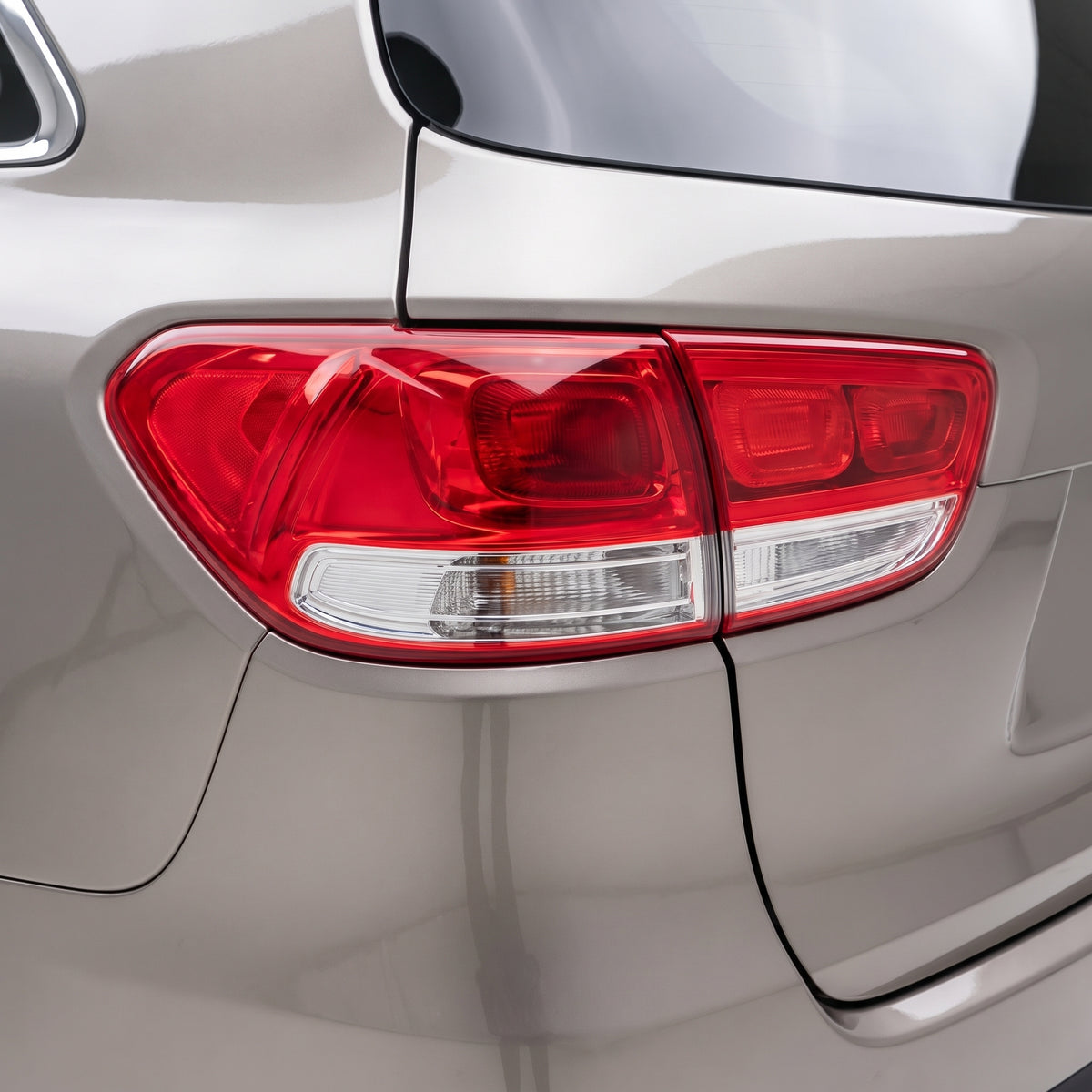 Kia Sorento UM (2015 - 2017) OEM Style Tail Lights LH + RH installed