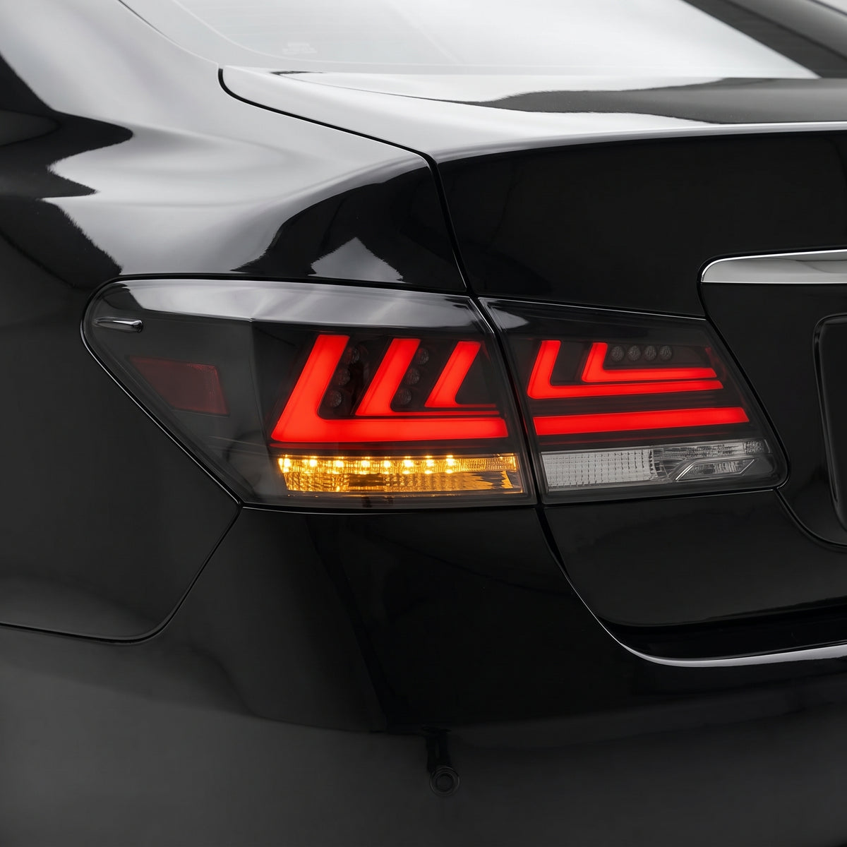 Lexus ES GSV40R (2006 - 2012) Clear DRL Sequential Tail Lights LH + RH installed