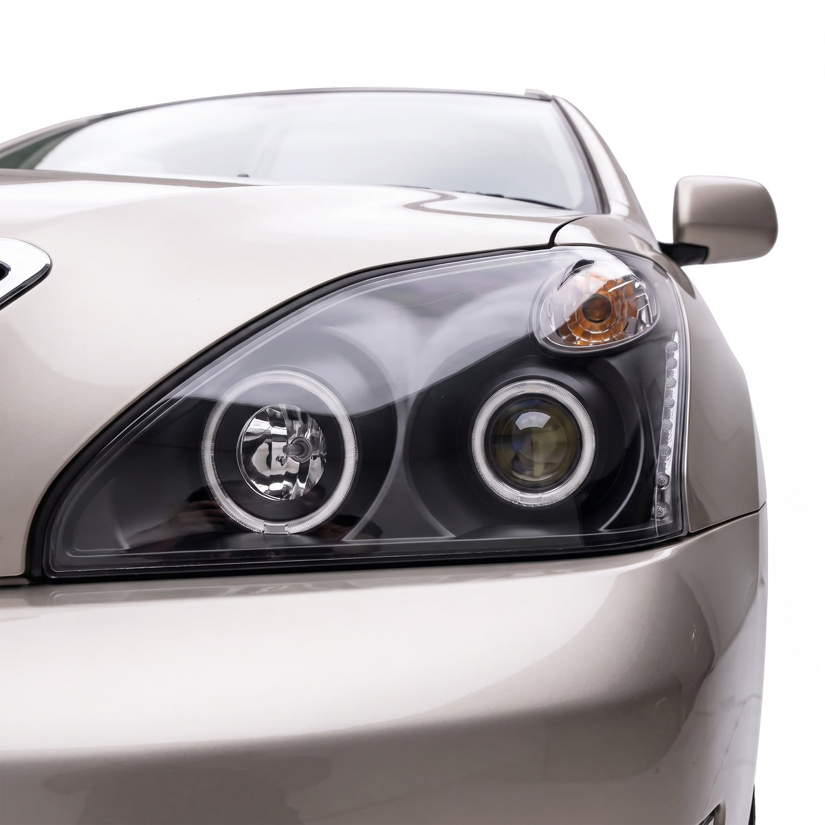 Lexus RX400H MHU33 / MHU38 (2005 - 2008) LED DRL Projector Headlights LH + RH installed close-up