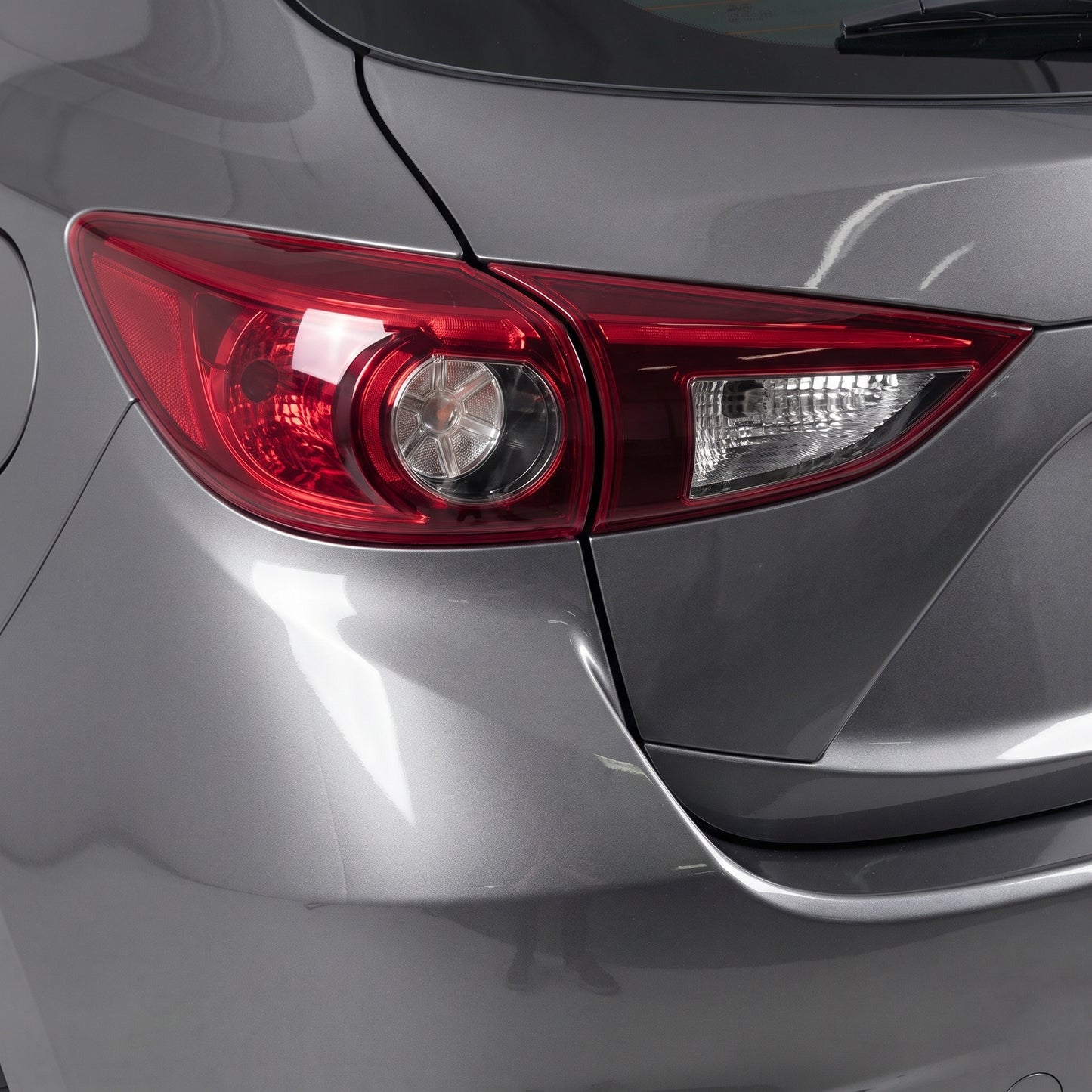 Mazda 3 BM / BN (2013 - 2019) Halogen Tail Lights LH + RH
