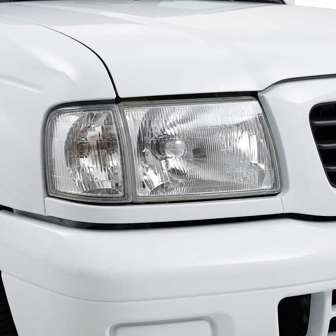 Mazda Bravo B2500 (1996 - 1999) Headlights LH + RH