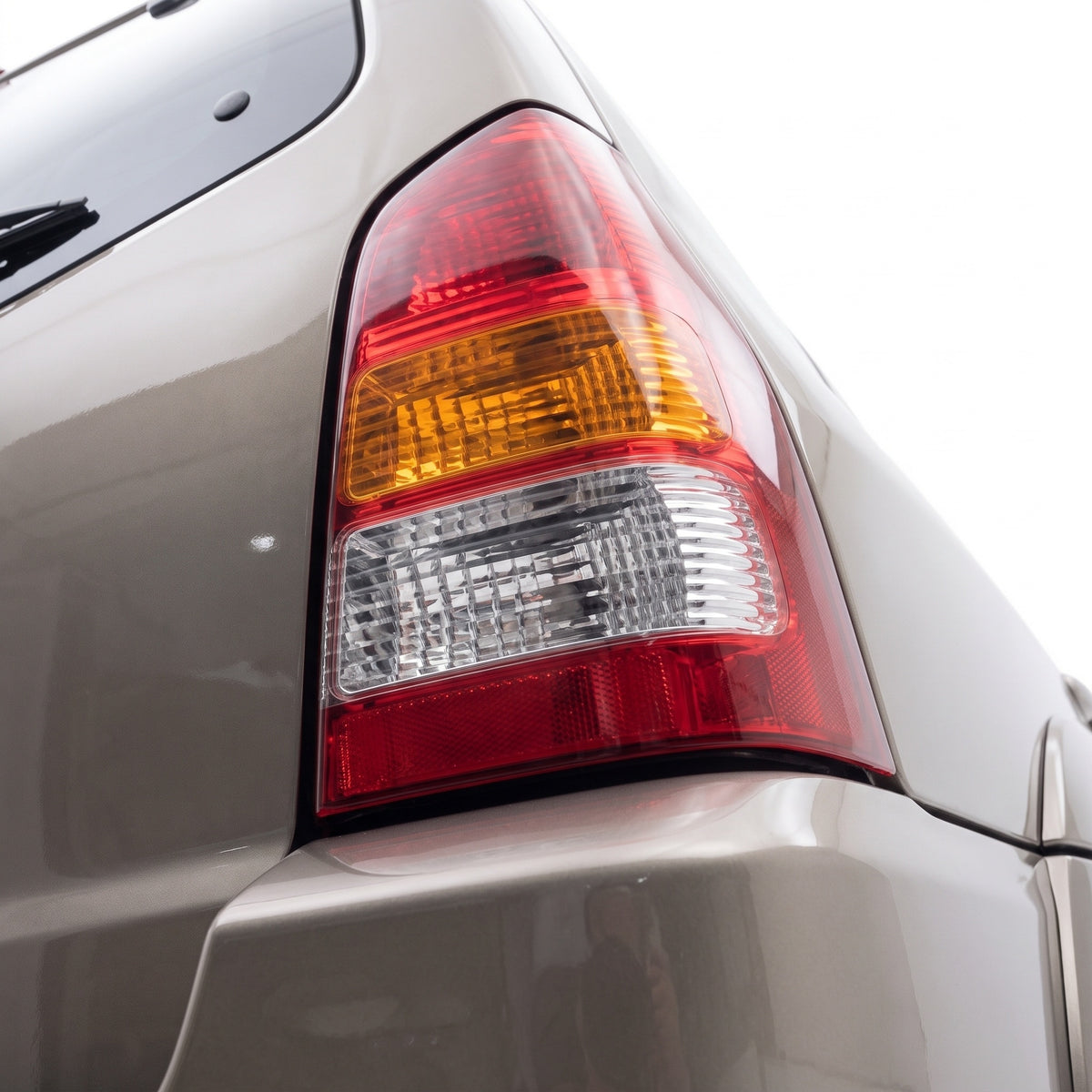 Mazda Tribute EP (2001 - 2003) Halogen OEM Style Tail Lights LH + RH installed close-up