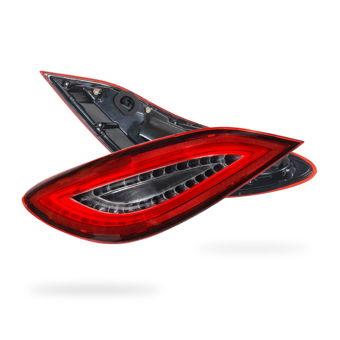 Mercedes-Benz CLS-Class C218 / X218 (2011 - 2014) AMG Update Style Tail Light LH + RH