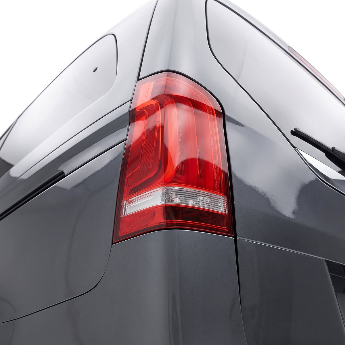 Mercedes-Benz Valente W447 (2015 - 2024) Sequential LED Tail Lights LH + RH installed close-up