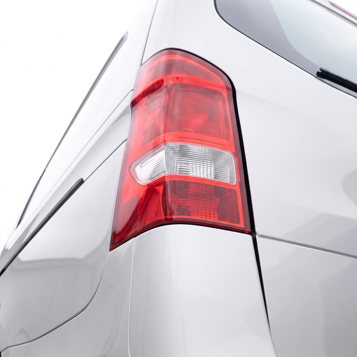 Mercedes-Benz Vito / Valente W447 (2015 - 2021) OEM Style Tail Lights LH + RH installed close-up