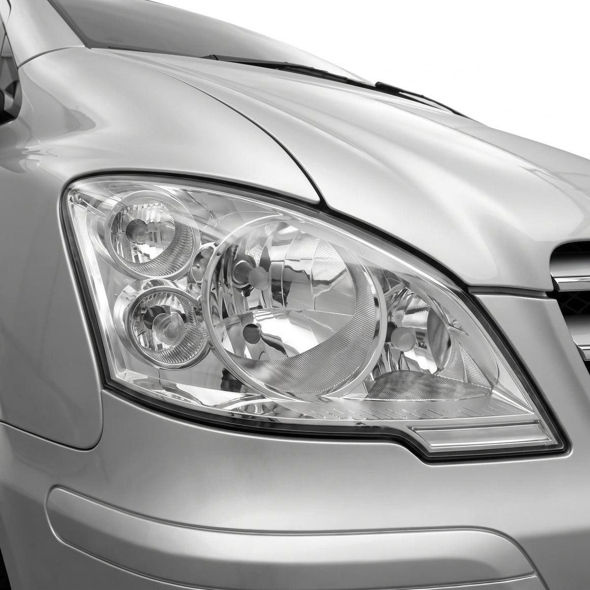 Mercedes-Benz Vito / Viano Van W639 (2010 - 2015) OEM Style Headlights LH + RH installed close-up