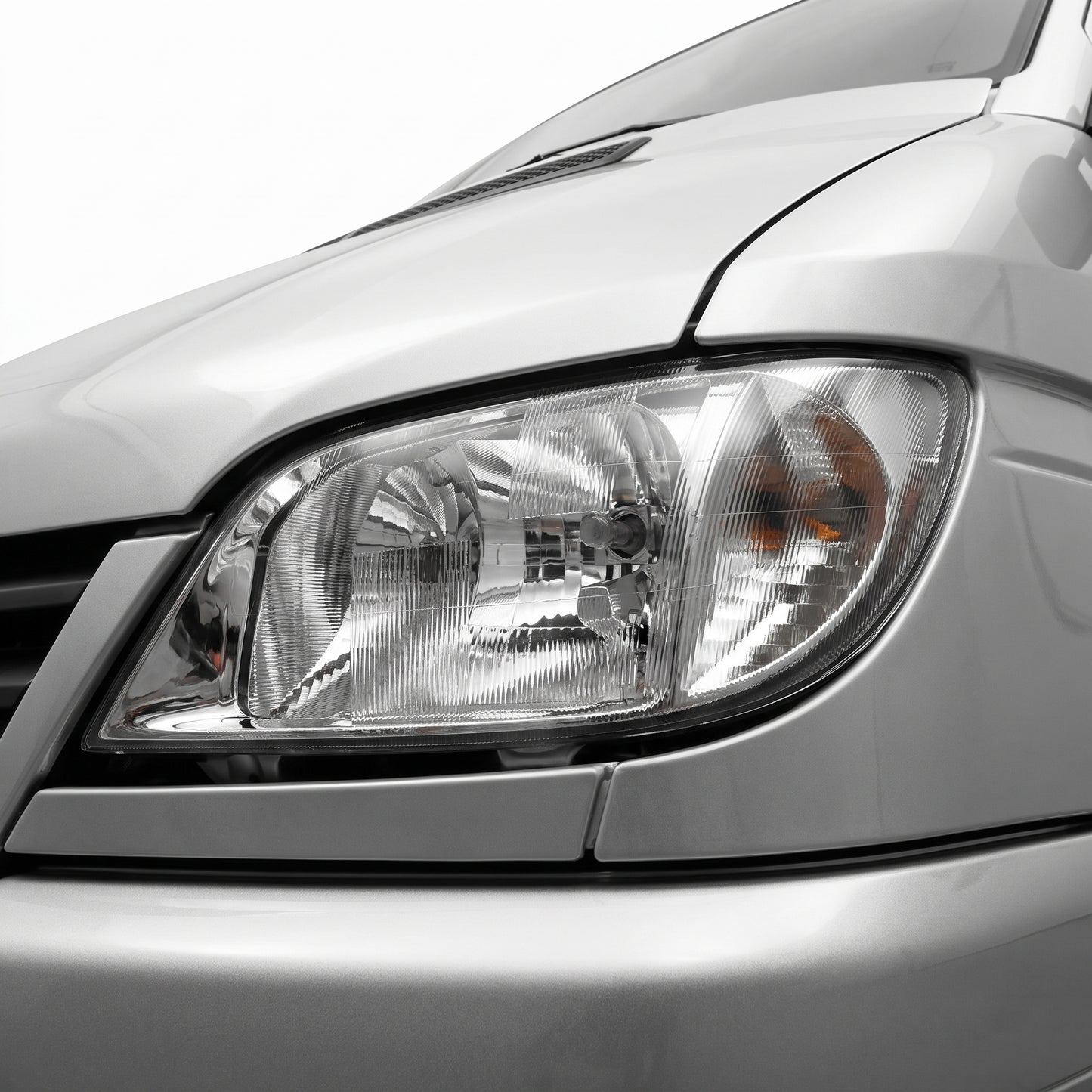 Mercedes Benz Sprinter W903 (2000 - 2003) Halogen OEM Style Headlights LH + RH