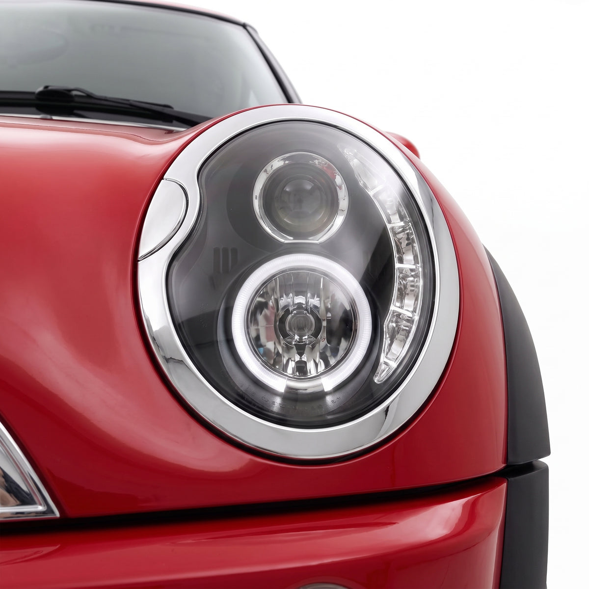 Mini Cooper R50 / R53 (2001 - 2006) LED DRL Projector Headlights LH + RH installed close-up