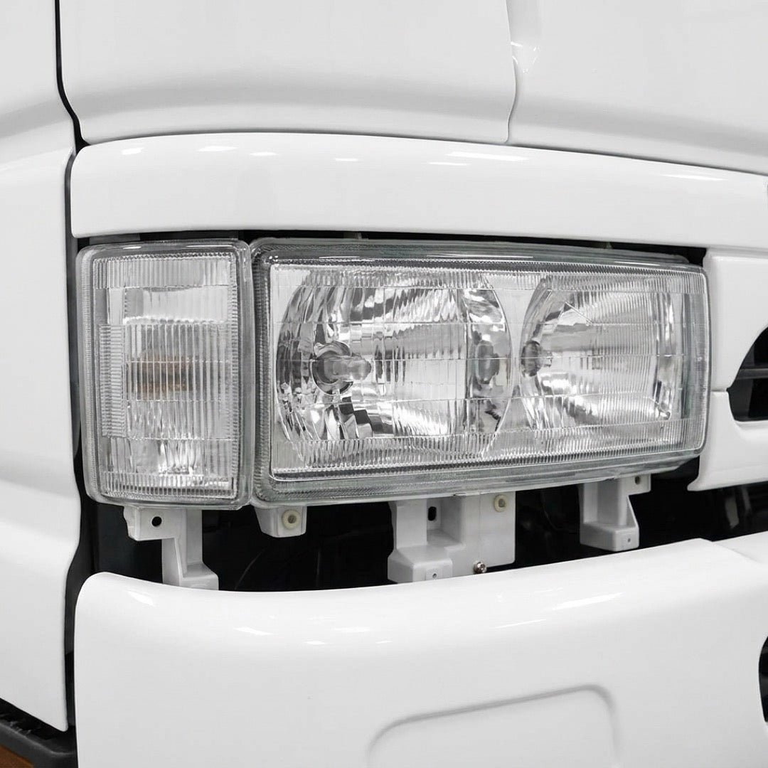 Mitsubishi Canter FE5 / FE6 (1995 - 2002) OEM Style Headlights LH + RH