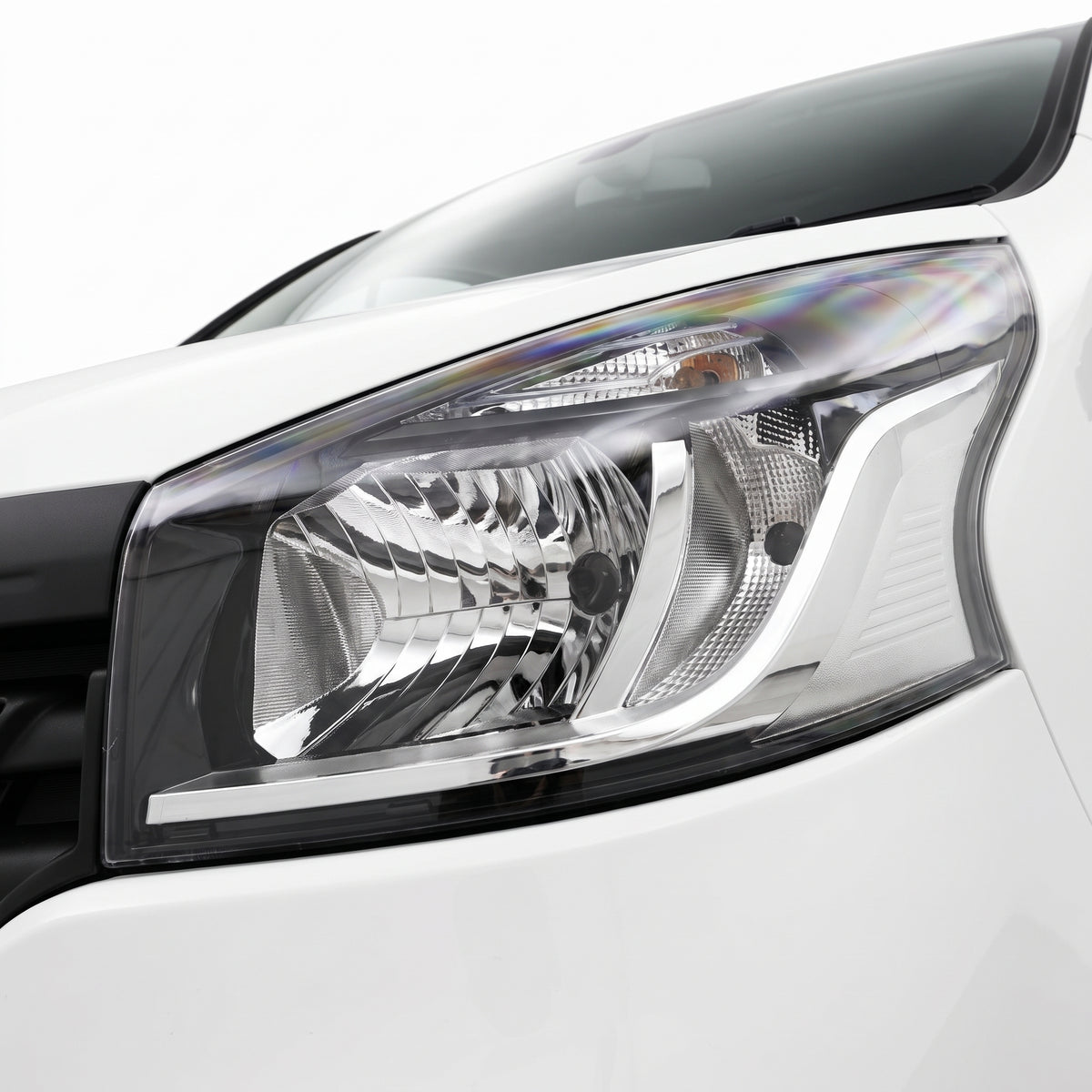Mitsubishi Express SN (2020 - 2022) Manual Adjust Halogen OEM Style Headlights LH + RH installed close-up