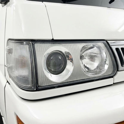 Mitsubishi L300 Express SJ (1993 - 2001) Halogen Headlights LH + RH