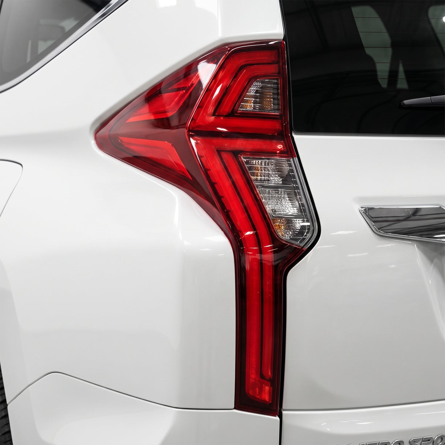Mitsubishi Pajero Sport QF (2019 - 2024) Halogen Tail Lights LH + RH