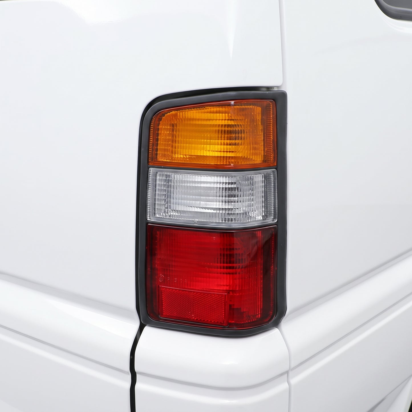 Mitsubishi Starwagon SJ (1994 - 1999) Outer OEM Style Tail Lights LH + RH