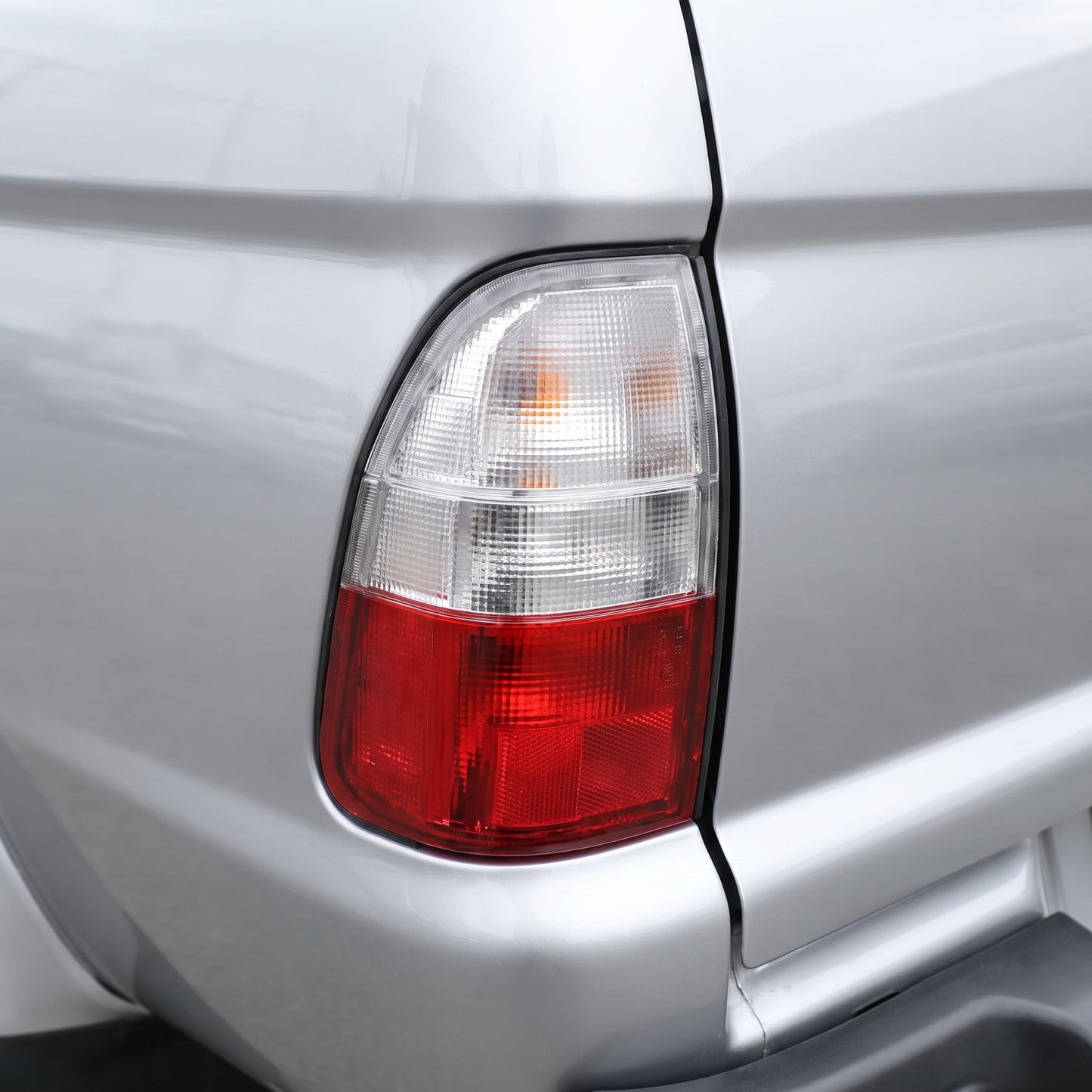 Mitsubishi Triton MK (2001 - 2004) OEM Style Tail Lights LH + RH