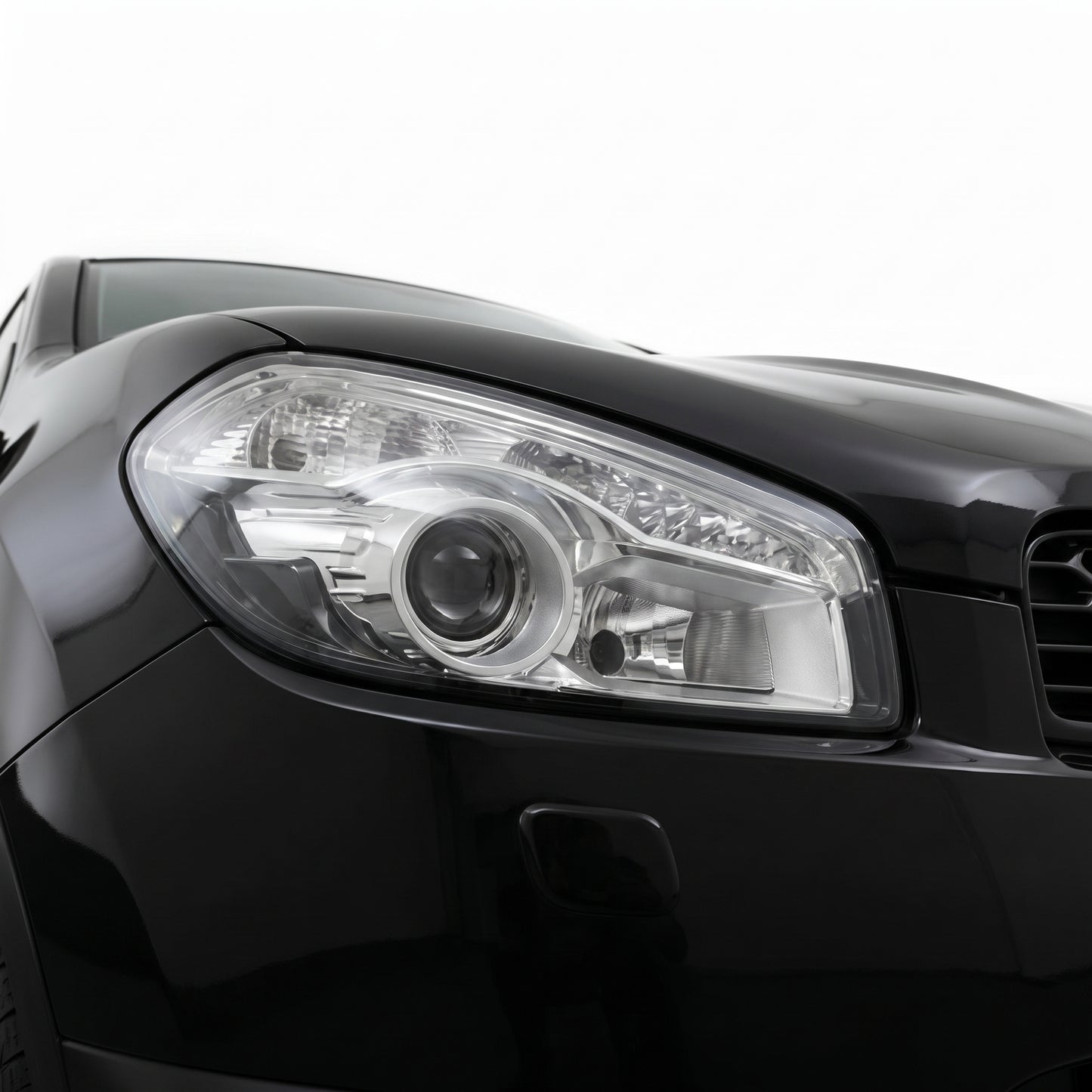Nissan Dualis J10 Series 2 (2010 - 2014) Non-Xenon Headlights LH + RH