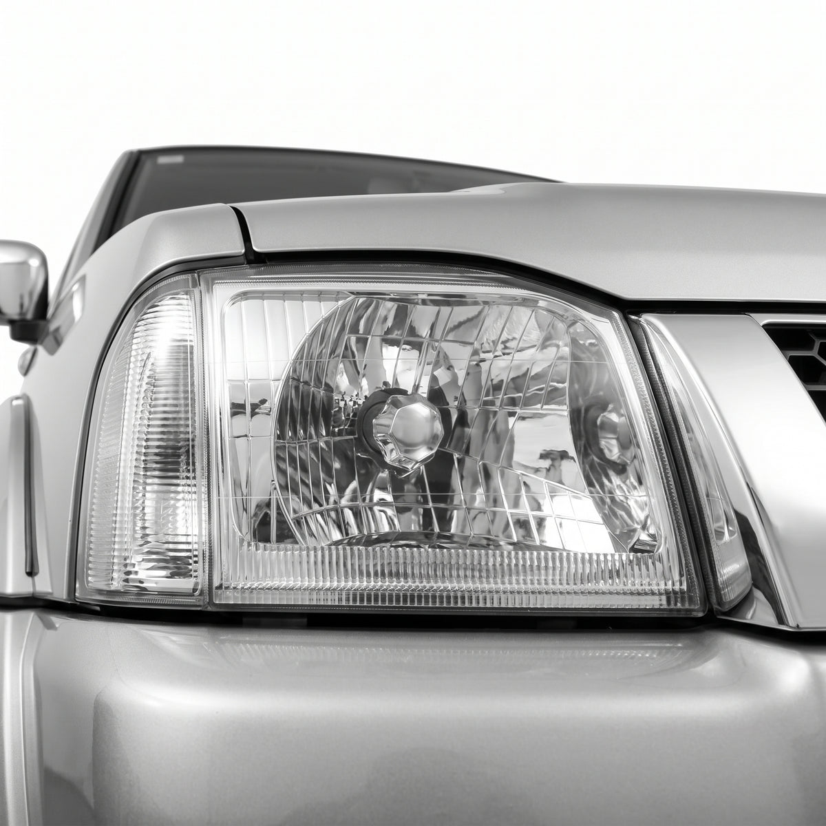 Nissan Navara D22 (1999 - 2001) OEM Style Headlights LH + RH installed close-up