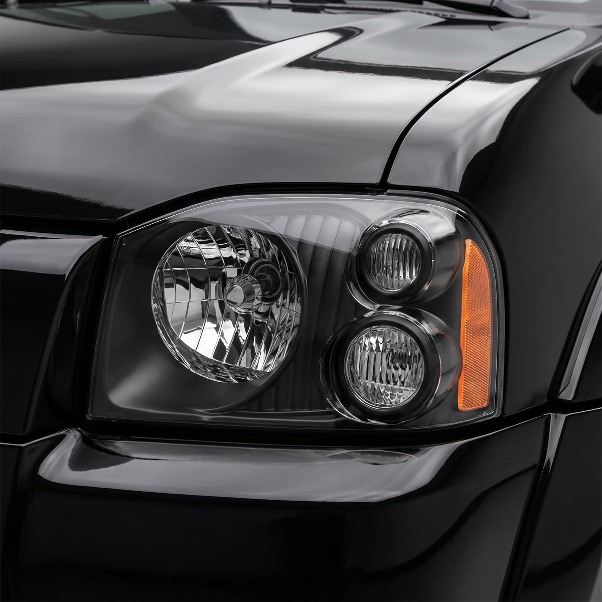 Nissan Navara D22 (2001 - 2015) Black Headlights LH + RH